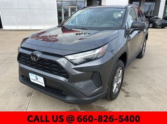 Used 2025 Toyota RAV4 LE video 2