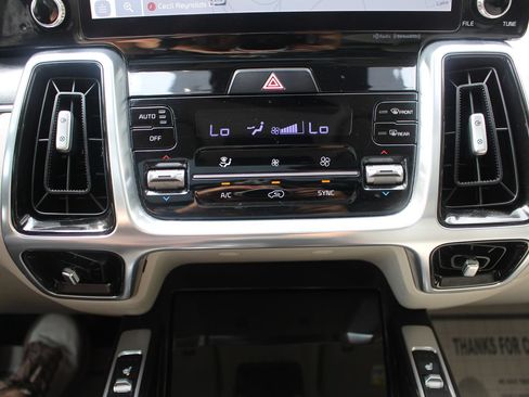 Used 2021 Kia Sorento SX FWD image 35