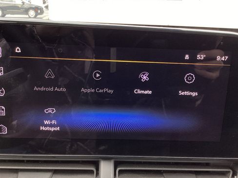 Used 2025 Chevrolet Trax LT image 5