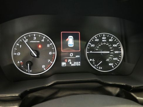 Used 2024 Subaru Outback Premium image 13