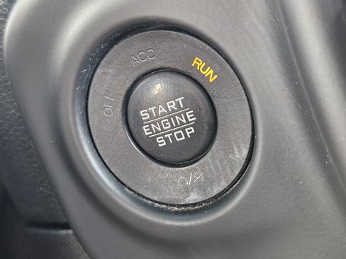 Used 2018 Jeep Wrangler Unlimited Rubicon AWD/4WD image 22