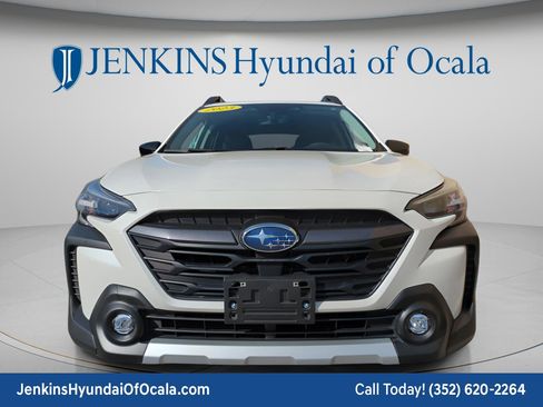 Used 2023 Subaru Outback Limited image 8