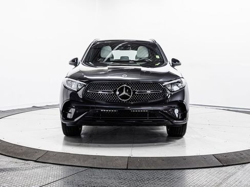 Certified 2025 Mercedes-Benz GLC 350e 4MATIC image 2