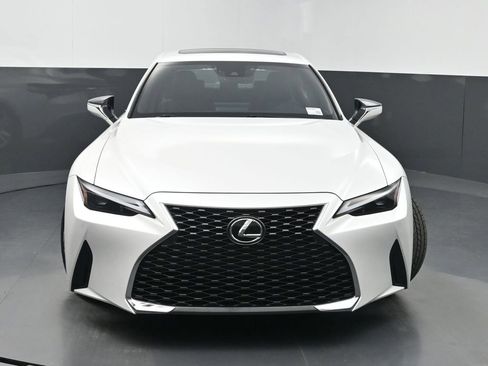 Used 2023 Lexus IS 300 w/ Comfort Package RWD image 37