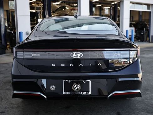 Certified 2025 Hyundai Sonata SEL image 8