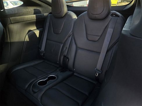 Used 2016 Tesla Model X Performance image 14