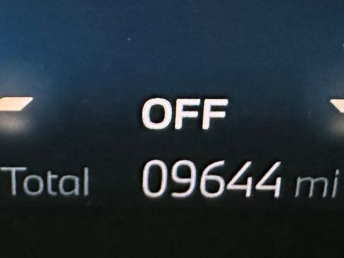 Used 2026 BMW X5 xDrive50e image 24