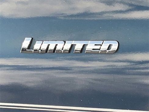 Used 2023 Toyota 4Runner Limited image 11