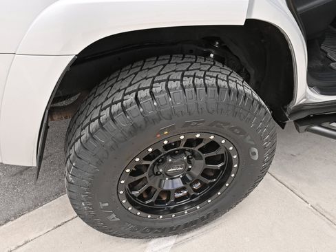 Used 2015 Toyota 4Runner SR5 RWD image 36