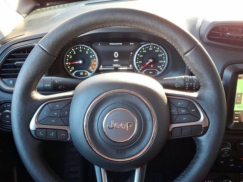 Used 2022 Jeep Renegade Limited AWD/4WD image 22