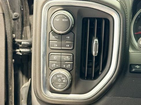 Used 2020 Chevrolet Silverado 1500 LTZ w/ LTZ Premium Package AWD/4WD image 10