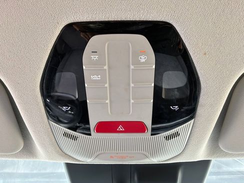 Used 2025 Kia K4 FWD image 16