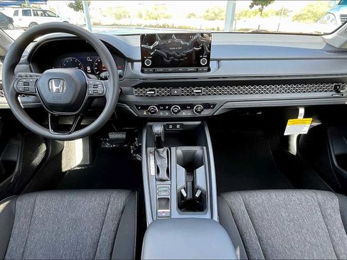 New 2025 Honda Accord SE image 5