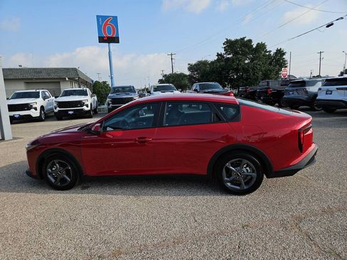Used 2025 Kia K4 FWD image 5
