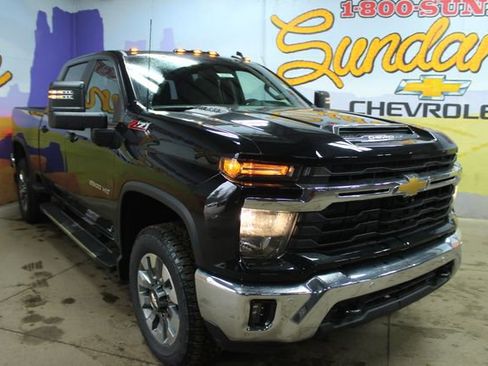 New 2026 Chevrolet Silverado 2500 LT w/ All Star Edition image 2