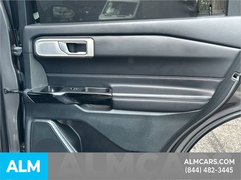 Used 2023 Ford Explorer ST w/ Equipment Group 401A AWD/4WD image 18