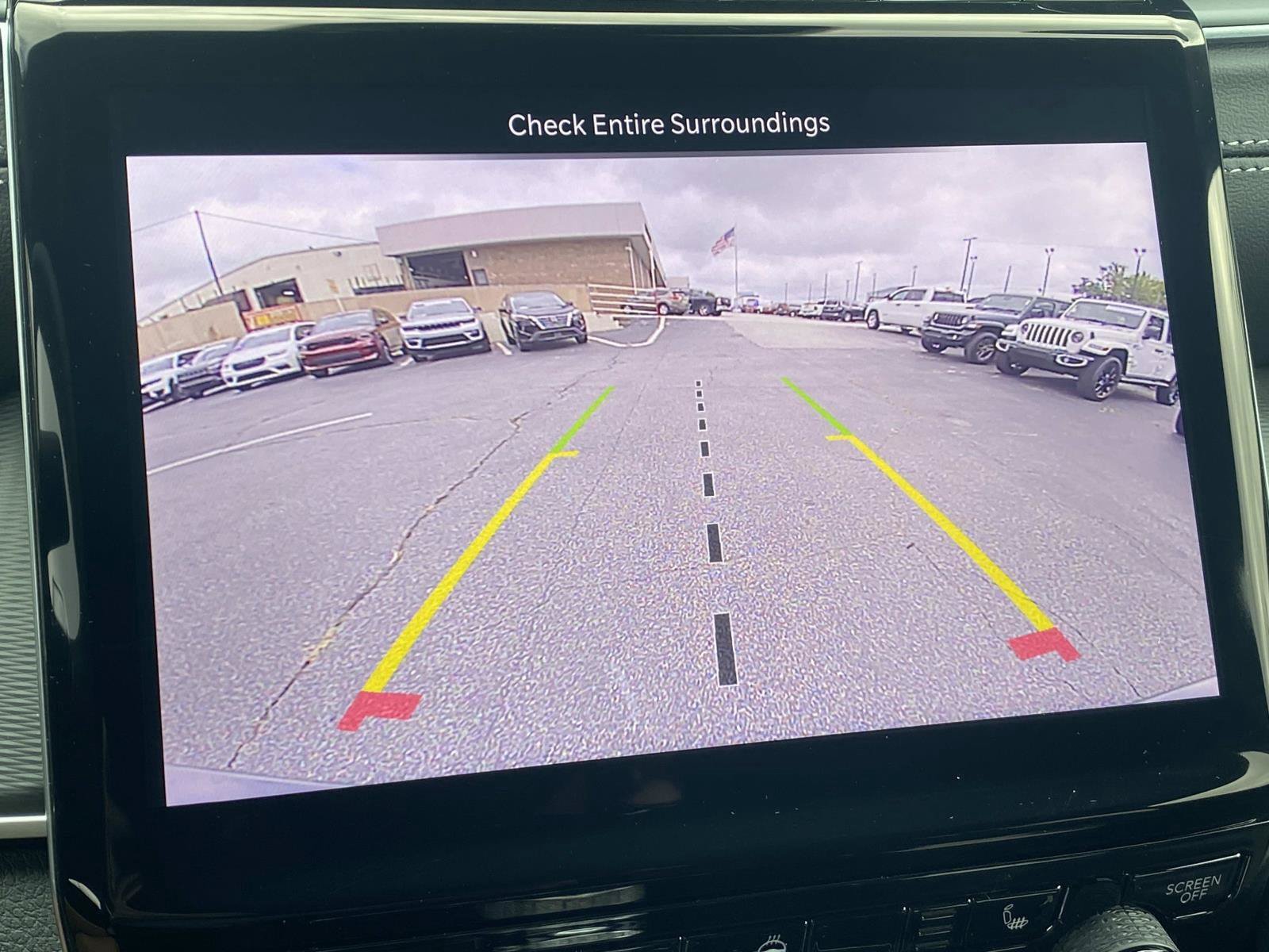 New 2027 Jeep Grand Cherokee Laredo X RWD image 25