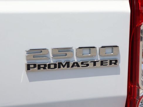 Used 2025 RAM ProMaster 2500 w/ Convenience Group FWD image 47