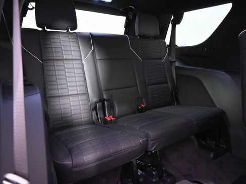New 2026 Cadillac Escalade Platinum Sport w/ LPO, ONYX Package AWD/4WD image 19