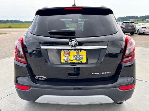 Used 2020 Buick Encore Preferred w/ Safety Package image 5