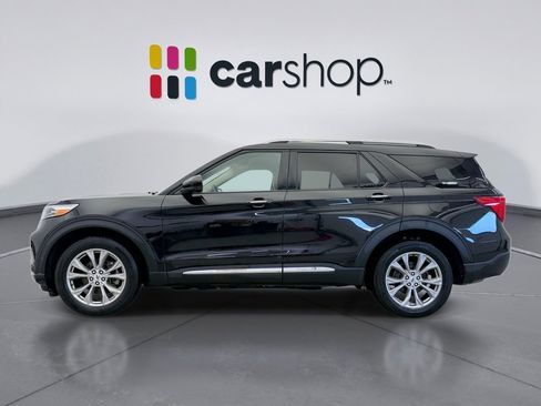 Used 2023 Ford Explorer Limited image 2