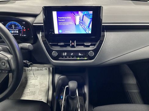 Used 2026 Toyota Corolla LE FWD image 25