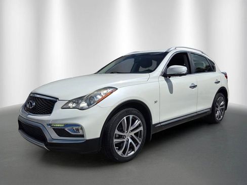 Used 2017 INFINITI QX50 2WD w/ Deluxe Touring Package image 7