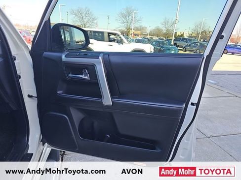 Used 2022 Toyota 4Runner Limited image 43