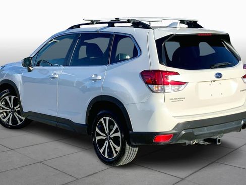 Used 2022 Subaru Forester Limited image 11