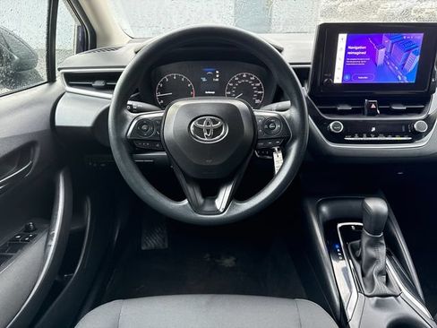 Used 2024 Toyota Corolla LE FWD image 17