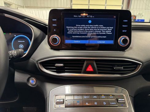 Used 2022 Hyundai Santa Fe XRT image 25