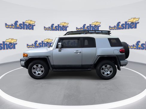 Used 2007 Toyota FJ Cruiser 4WD image 5
