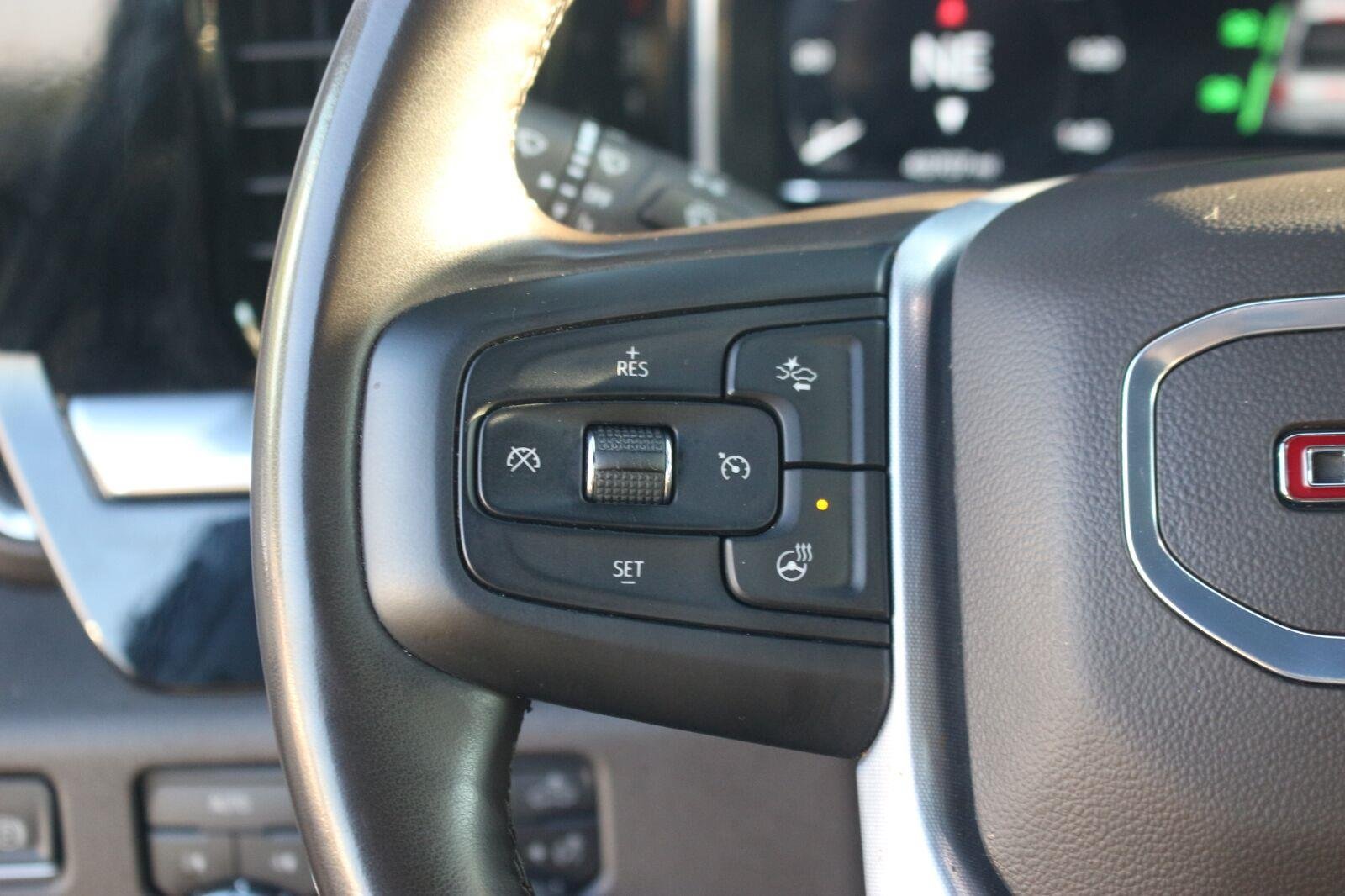Used 2025 GMC Sierra 1500 SLT AWD/4WD image 20