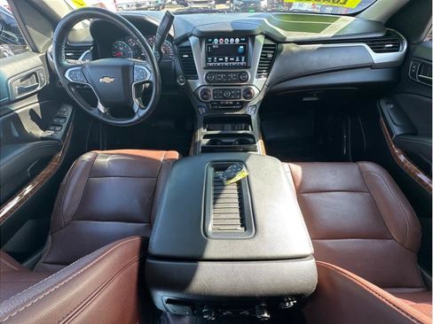 Used 2019 Chevrolet Tahoe Premier w/ Premier Plus Edition image 22