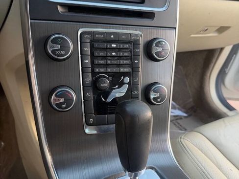 Used 2012 Volvo S60 T5 image 24