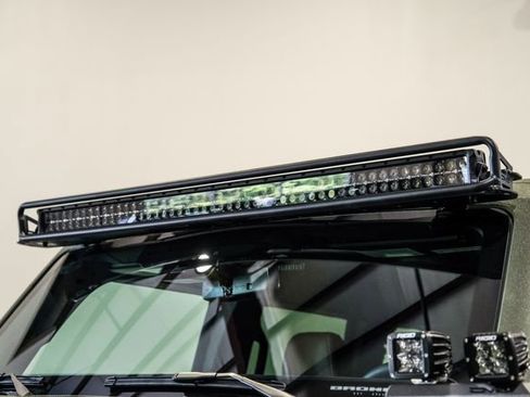 Used 2025 Ford Bronco Badlands image 26