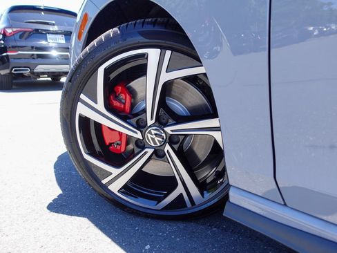 New 2026 Volkswagen GTI SE FWD image 10