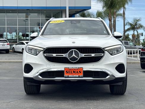 Used 2024 Mercedes-Benz GLC 300 image 2