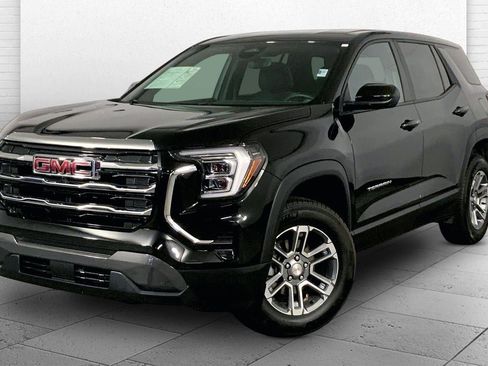 Used 2026 GMC Terrain Elevation FWD image 12