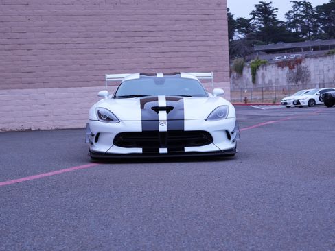 Used 2016 Dodge Viper GTC w/ ACR Package RWD image 2