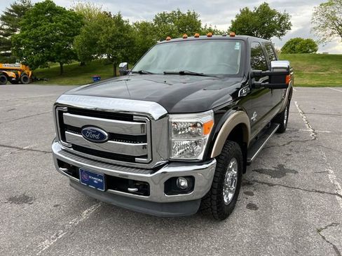 Used 2014 Ford F350 Lariat w/ Lariat Ultimate Package AWD/4WD image 4
