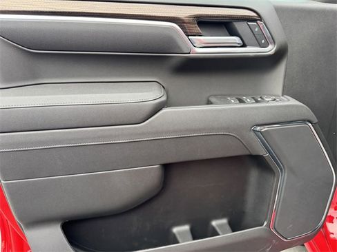 New 2025 Chevrolet Silverado 1500 LT w/ Convenience Package II image 14