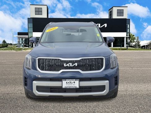 Used 2025 Kia Telluride EX image 4