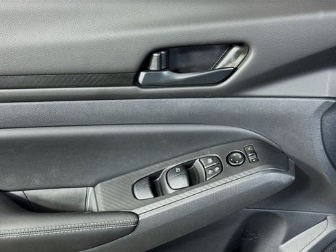 New 2026 Nissan Altima 2.5 SV FWD image 16