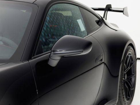 Used 2025 Porsche 911 GT3 RWD image 62