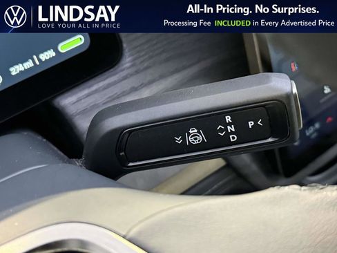 Used 2023 Rivian R1S Adventure AWD/4WD image 17