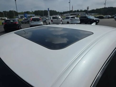 Used 2019 Lexus ES 350 w/ Premium Package FWD image 12