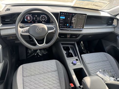 New 2026 Volkswagen Tiguan S image 8