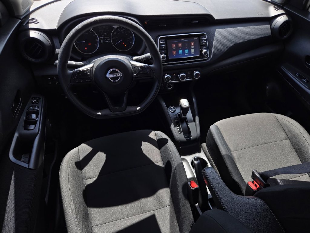 Certified 2025 Nissan Kicks Play S FWD image 15