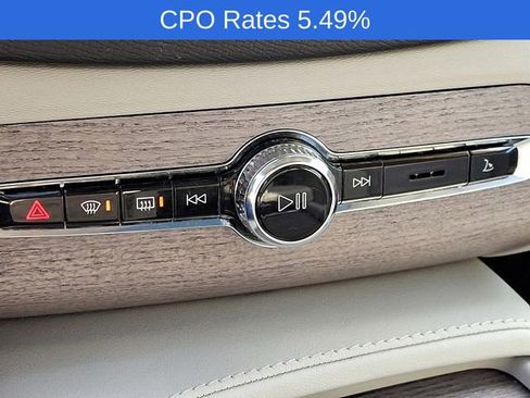 Certified 2024 Volvo XC90 B6 Plus w/ Protection Package Premier AWD/4WD image 21